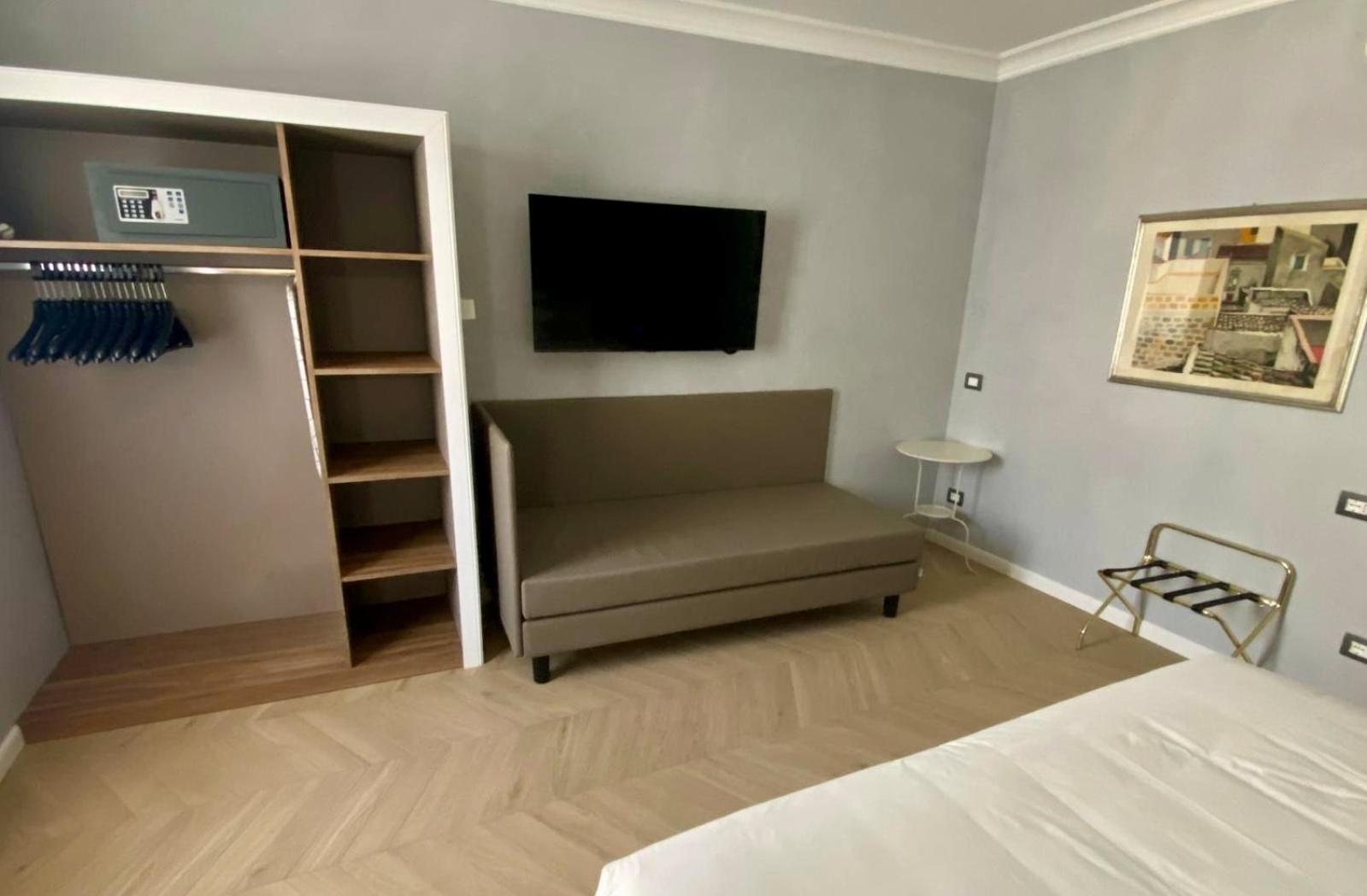Myitalyhome
